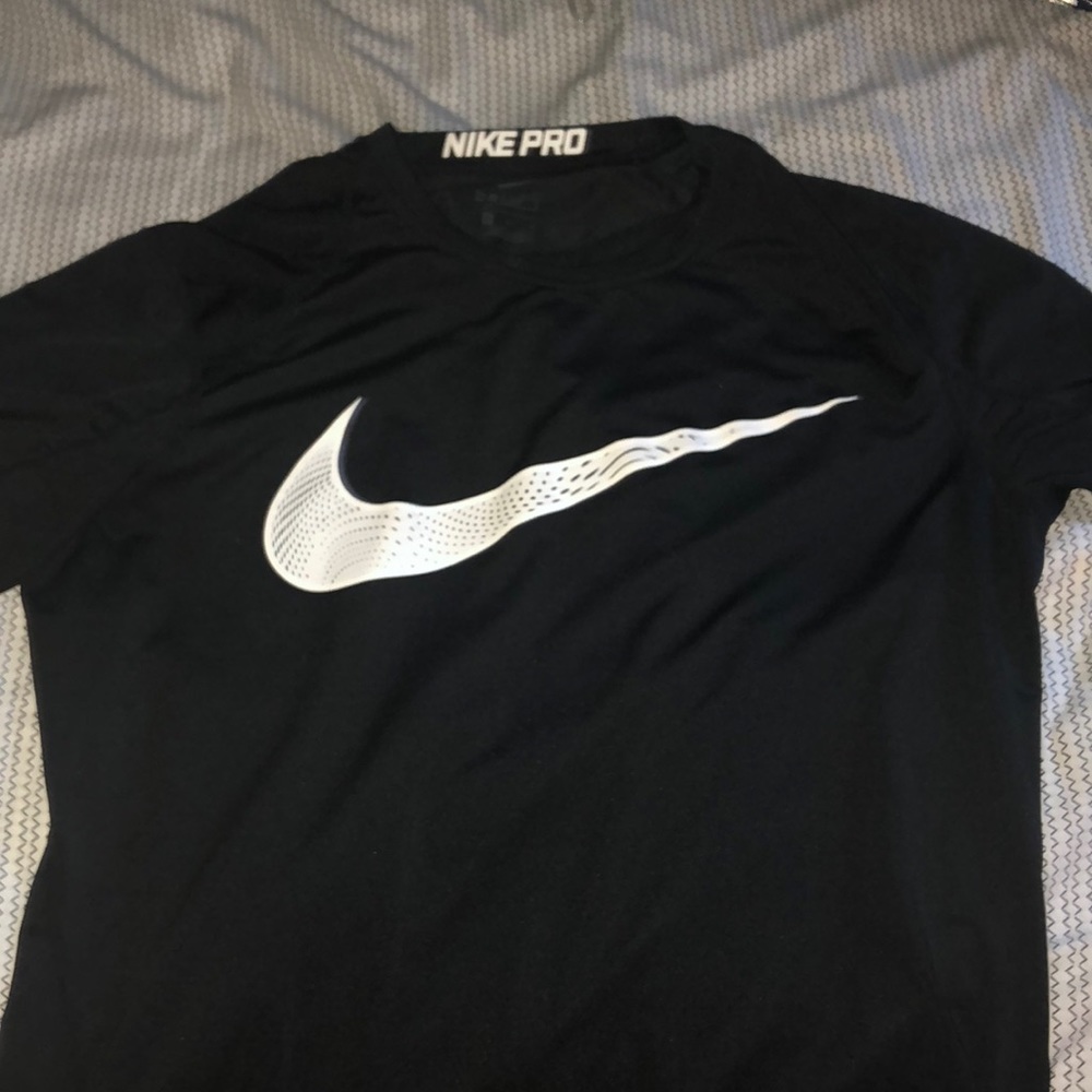 Nike Dri-fit, fitted tee